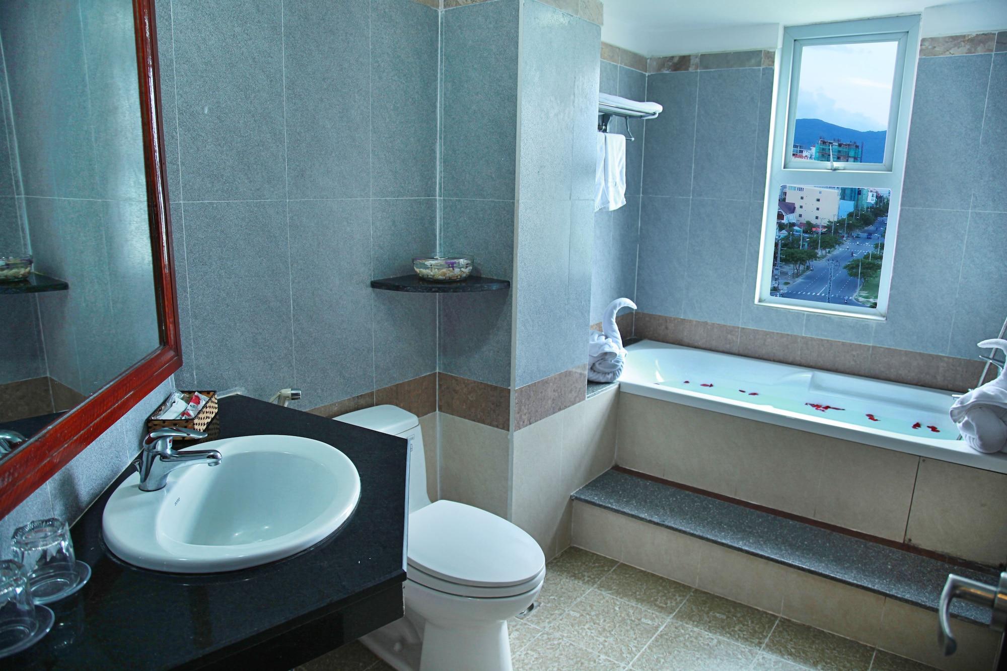House Land Hotel 2 Дананг Экстерьер фото
